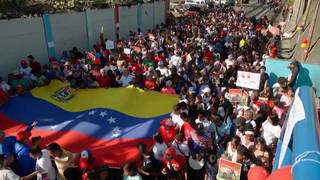 U.S. Strikes Against Venezuela: Trump “Wants the Oil” as Grassroots Resist “Economic Asphyxiation” U.S. Strikes Against Venezuela: Trump “Wants the Oil” as Grassroots Resist “Economic Asphyxiation”